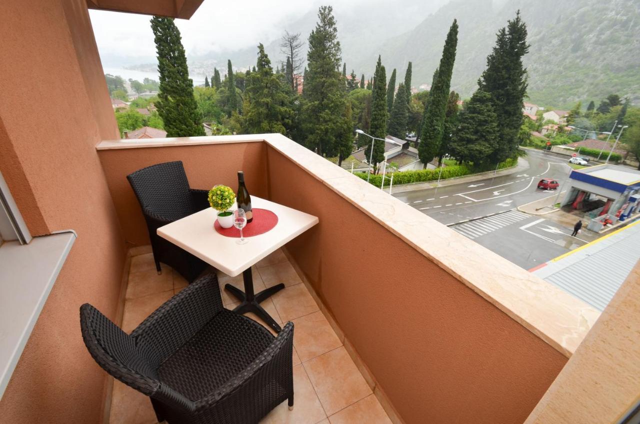 City Center Kotor - Garage Parking Included Exterior foto